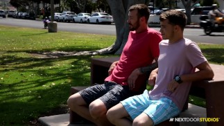 NextDoorStudios遇到了一个可爱的年轻陌生人，我可能会生他的洞