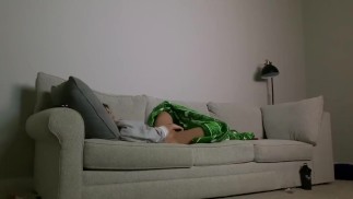 维罗妮卡小姐被抓到手淫