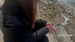 放荡的陌生人在海滩上口交-伊娃·拉斯特