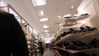 H&M更衣室里有风险的公共他妈的