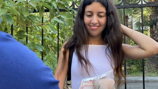 Два парня развели русскую шлюху на секс за деньги. С диалогом