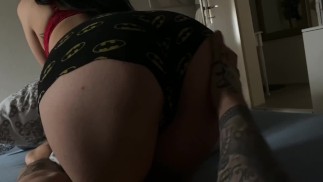 早上好，我的女朋友口交，射精不错