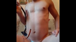 6升水在我的胃里抽水