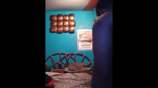 令人不寒而栗，感觉良好