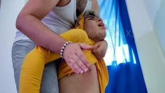 熊控制了 Twink 并给了他一个原子婚礼