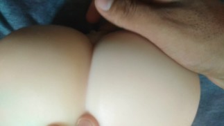 指法在我湿润的小穴 - 性玩偶