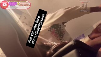 抽搐直到我射精和呻吟