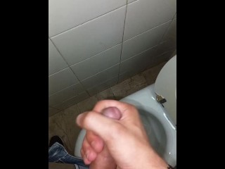 Il Risultato Finale Di Quando Penso Al Mio Ragazzo Col Cazzo Duro!