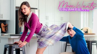 “你为什么要把你的种子喷在女孩的脸上？”摩洛伊斯兰解放阵线卡特里娜·柯尔特问继子-S2：E2