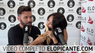 CHINA KNUTTSEN SE TRAGA LA CREMA EN EL CUARTO PICANTE