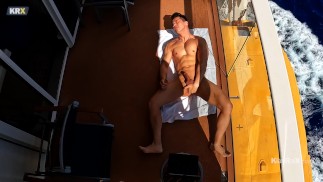 游轮阳台千斤顶和暨