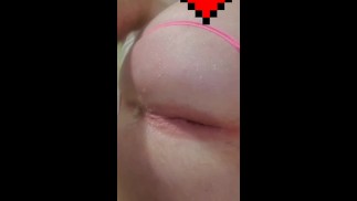 吞下极大的 4+“ 创新者厚塞让我巨大的粉红色混蛋目瞪口呆