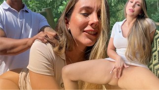 POV：哥伦比亚大屁股 Scarlet Benz 让 Airbnb 房东用精液填充她的阴户（内射）