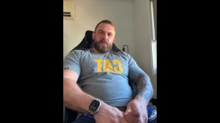 Built Aussie Bloke Edges in Office Chair & Explodes POV 遍布你的脸